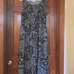 Croft & Barrow sleeveless dress.  Worn once.