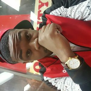 Meet your Posher, Dontavious