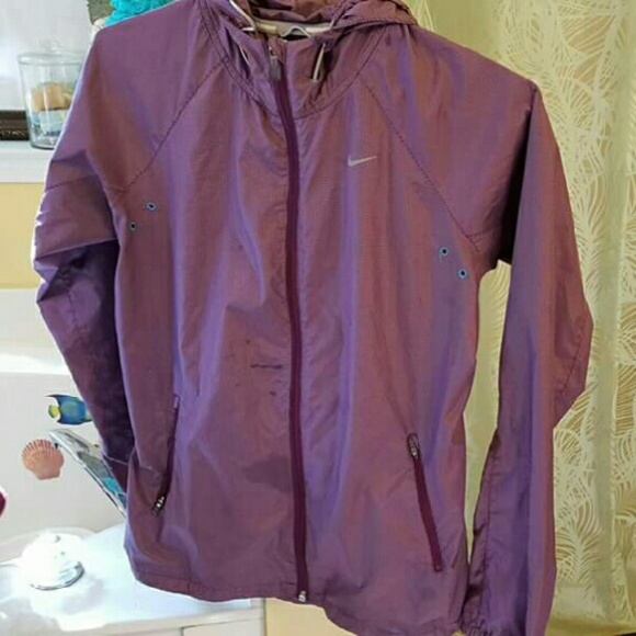 Nike windbreaker