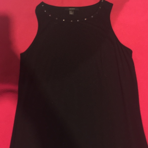 Small dress - Picture 2 of 2