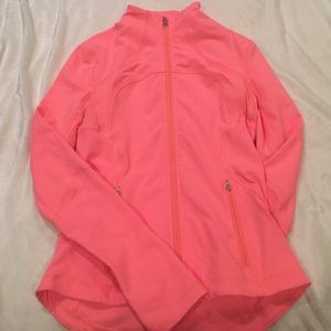 TRADE: NWOT Lulu jacket