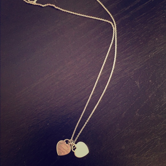 Return to Tiffany double heart necklace (pink)