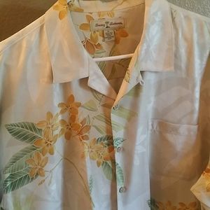 Authentic Tommy Bahama mens silk shirt