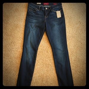 Women's lucky brand jeans size 6 brand new!