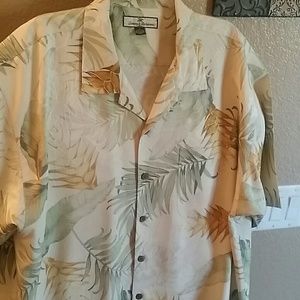 Authentic Mens Tommy Bahama silk shirt