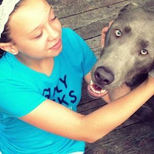 Meet your Posher, Emily