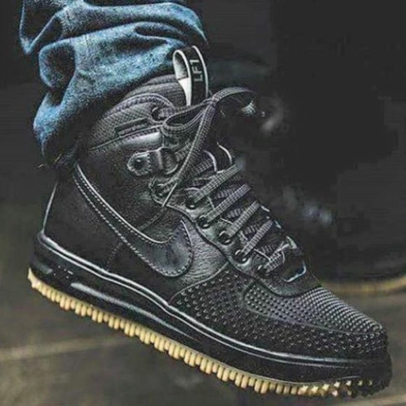 Limited edition Nike lunar force ones duckboot