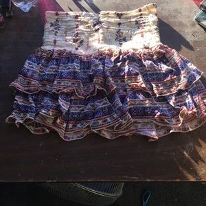 Elastic ruffle skirt