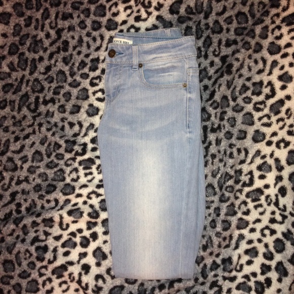 F21 light wash jeans 👖 - Picture 1 of 2