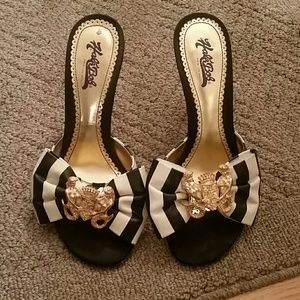 Bow pumps