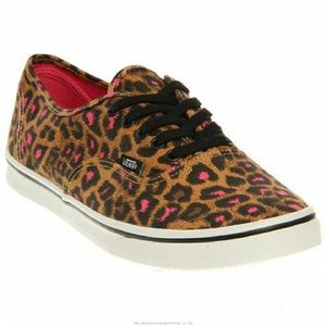 Leopard print Vans