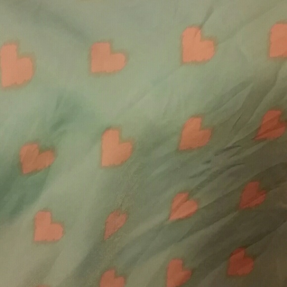 2 fashion scarves - Picture 2 of 3