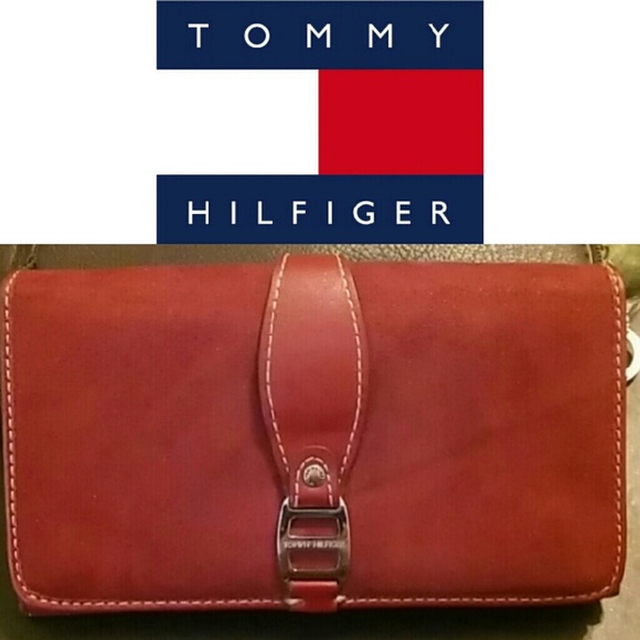 Tommy Hilfiger Handbags - LAST CHANCE! GONE TOMORROW  Hilfiger 100% Leather