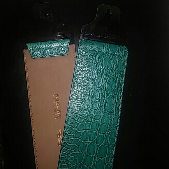 SOLD!! Matching Patrizia Pepe Leather Belt! - Picture 2 of 4