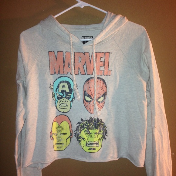 Cropped sweater 😛 - Picture 1 of 1