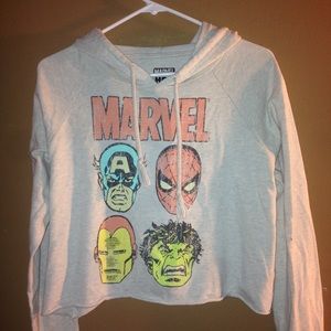 Cropped sweater 😛