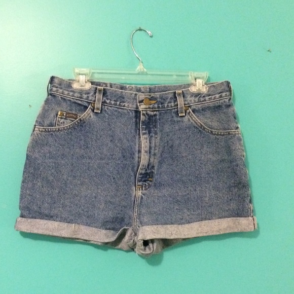 Brandy Melville Pants - Brandy Melville High-Waisted Shorts