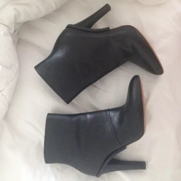 ❌SOLD❌Maison Martin Margiela heel size 37 - Picture 3 of 4