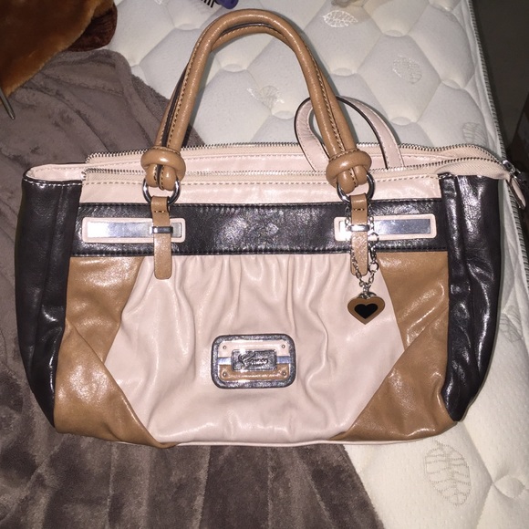 Guess Bag