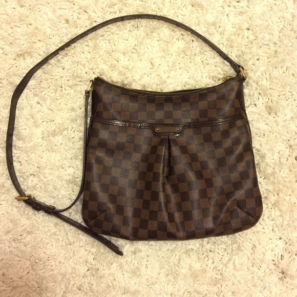 Louis Vuitton Bloomsbury pm Crossbody bag.