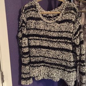 Black and white winter top