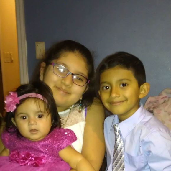 Meet your Posher, Aracely