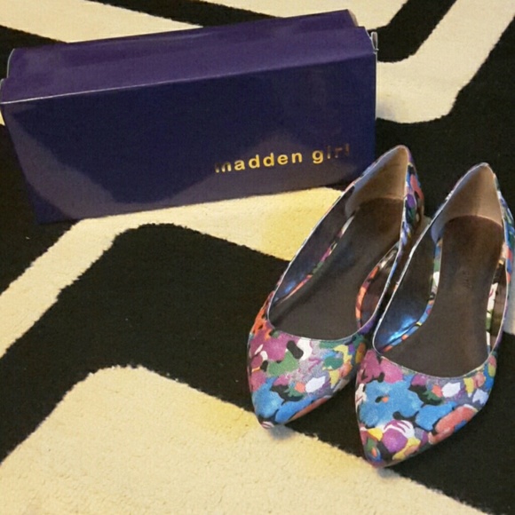 Madden Girl Encouter