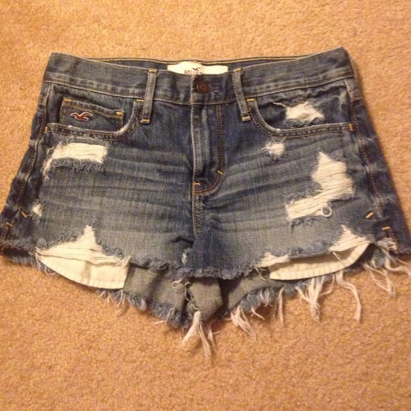 Hollister distressed high waisted jean shorts