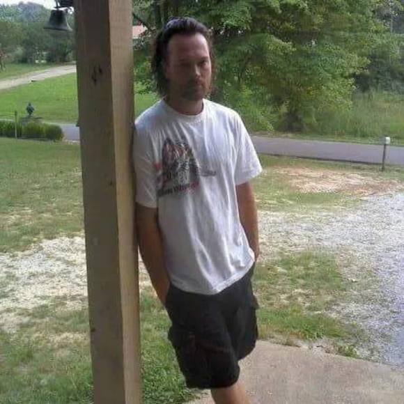 Meet your Posher, Bradley - Picture 1 of 1