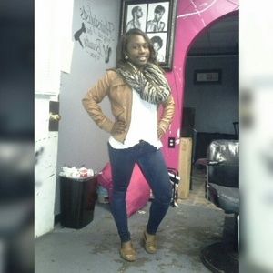 Meet your Posher, Talitha