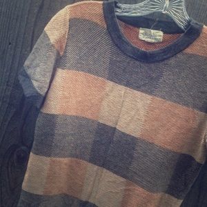 Grey/Peach Short Sleeve Sweater Top