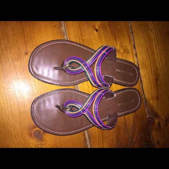 WORN ONCE cute sandals!!!!