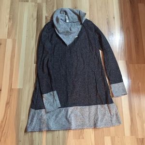 Boutique sweat shirt
