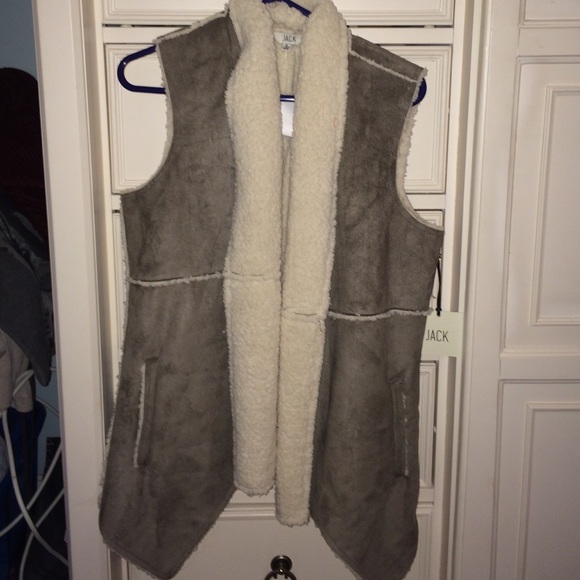 Faux fur vest NEW WITH TAGS