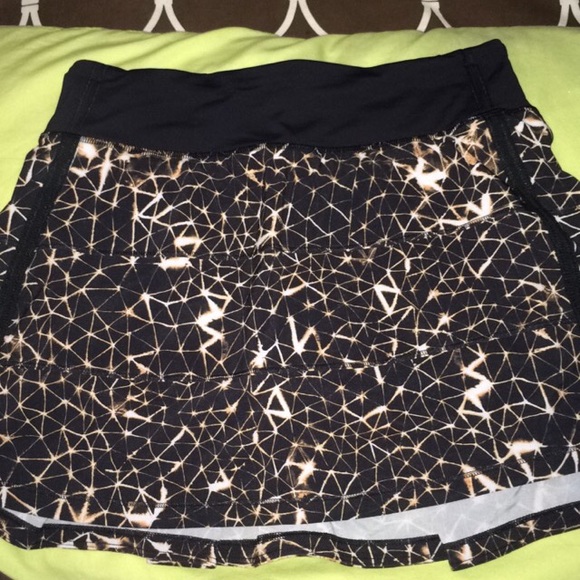 Lululemon skort (long) - Picture 1 of 2
