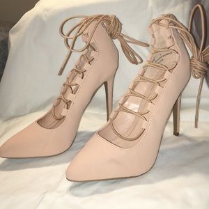 😍Charlotte Russe Dusty Pink Lace Up Pumps😍