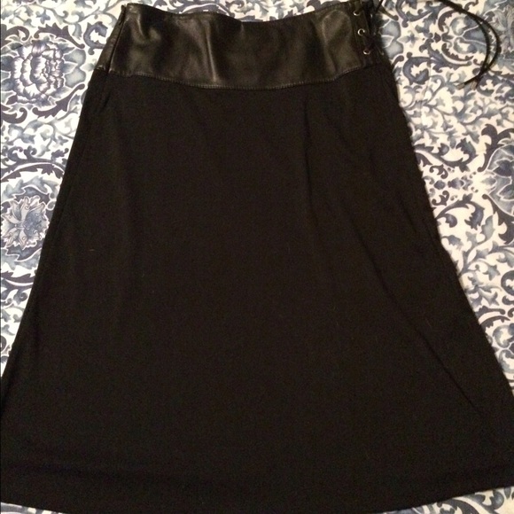 💯 Authentic Michael Kors black skirt tie corset