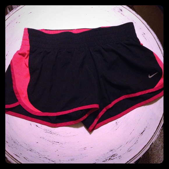 Nike dri-fit Final markdown donating April 1