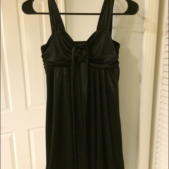 Short black tween formal dress