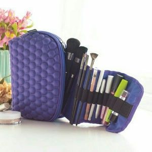 SALE Cosmetic Makeup Brush Travel Bag The BumpBag