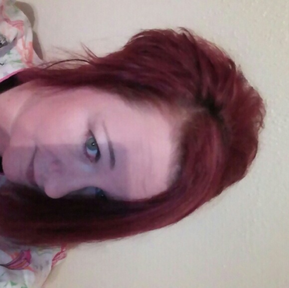 Meet your Posher, Valerie