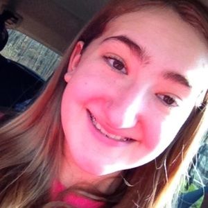 Meet your Posher, Charissa