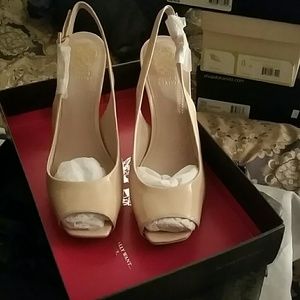 Vince Camuto Platform Pump