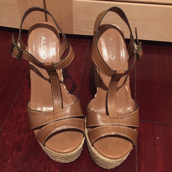 Aldo Wedges