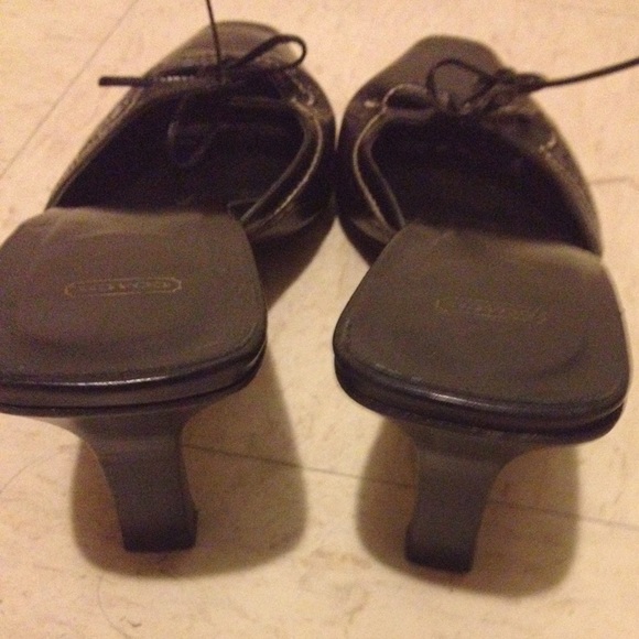 Vintage Coach kitten heel mules💋💃 - Picture 3 of 3