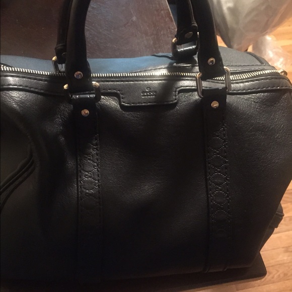 Authentic Gucci leather Bag
