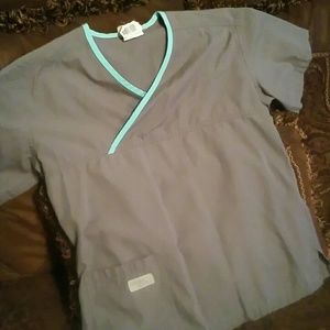 Gray Urbane scrub top
