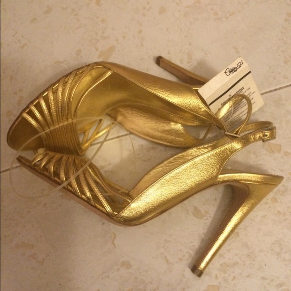 Sergio Rossi Shoes - Sergio Rossi high heel gold sandal