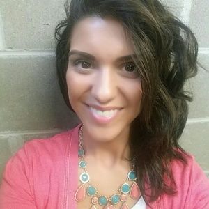 Meet your Posher, Kayti