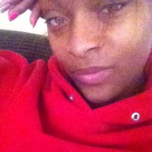 Meet your Posher, Robbieronna